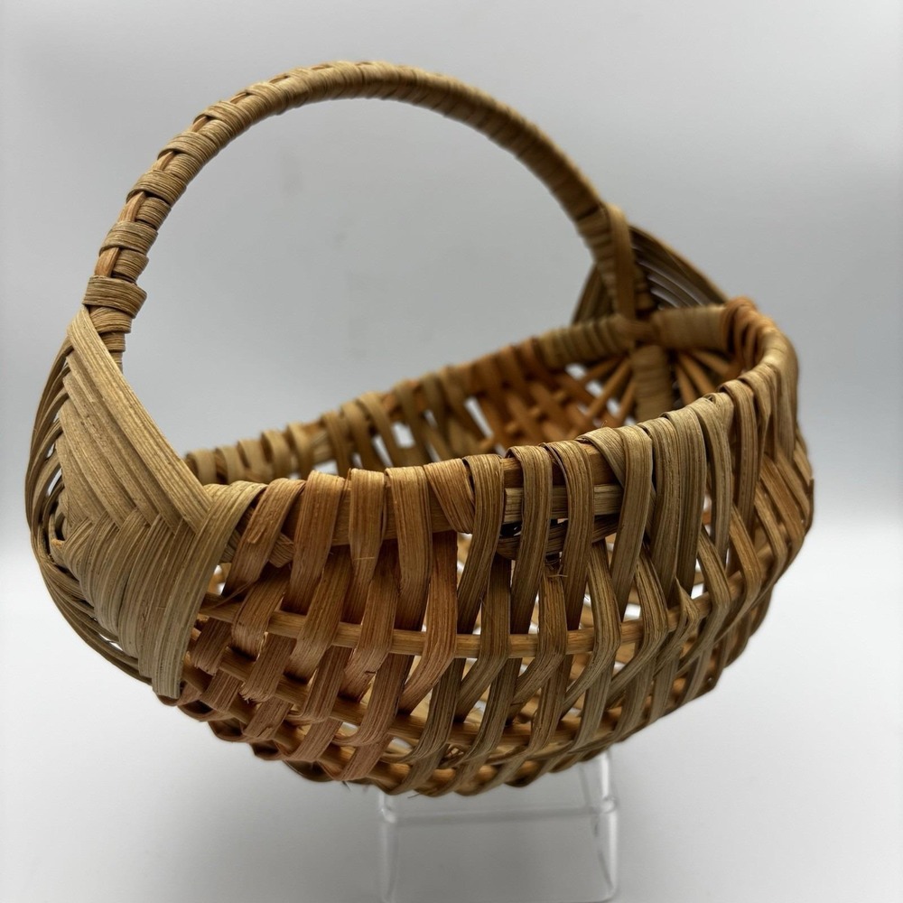 Vintage Buttocks/Egg Woven Basket Gathering Small Natural with Peach 10"x9"